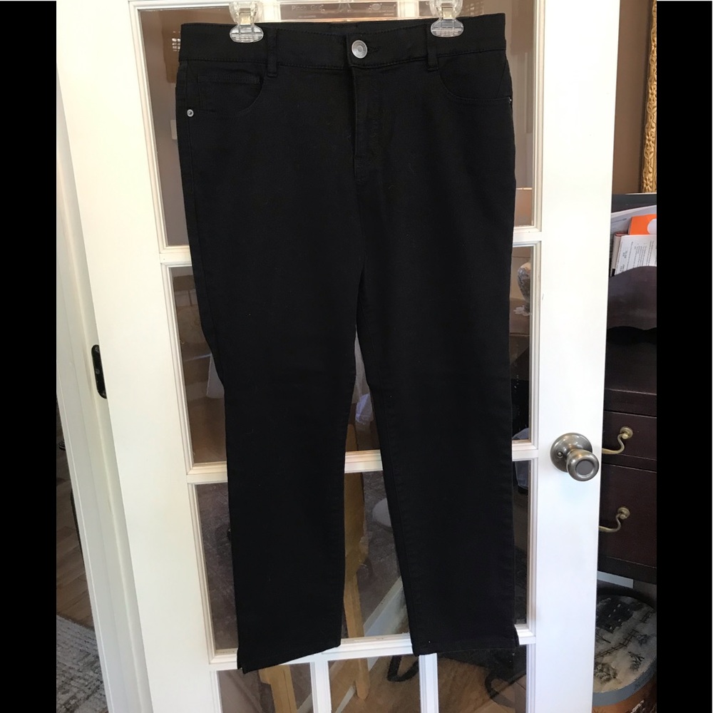 Bass comfort waist jeans worn twice